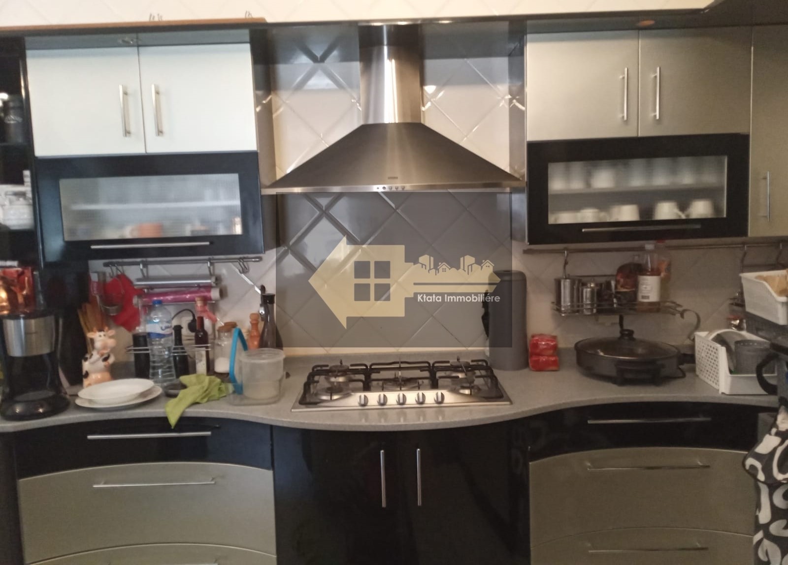 Ariana Ville Riadh Landlous Vente Maisons Ariana cite el mostakbal escale vnt villa