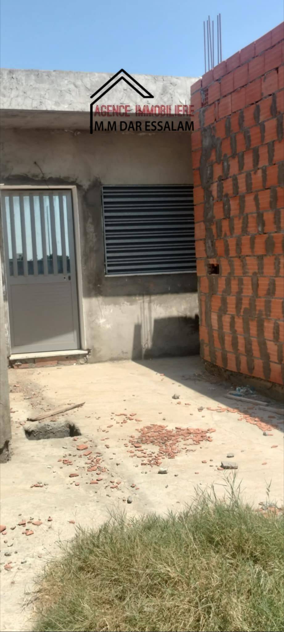 Kelibia Dar Allouche Vente Maisons Maison avec studio inachevs  dar allouche