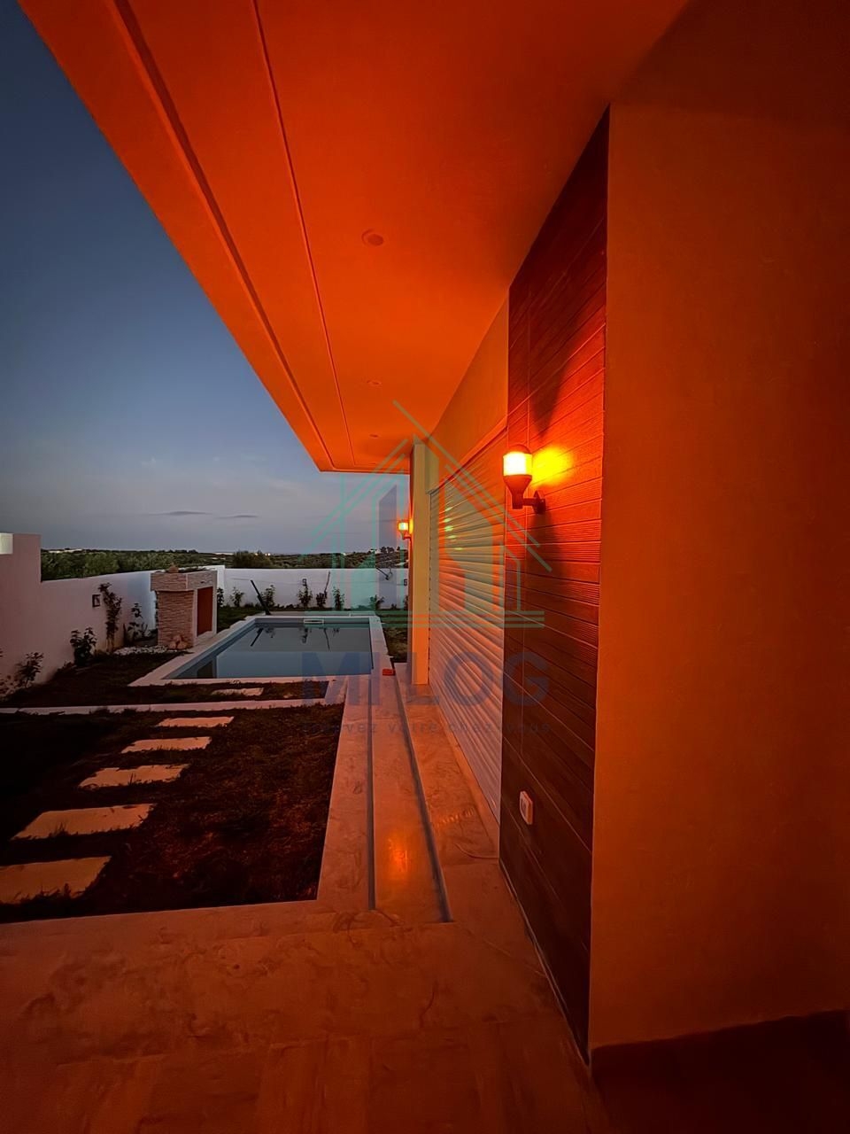 Hammamet Hammamet Vente Maisons Villa de standing  avec piscine  hammamet