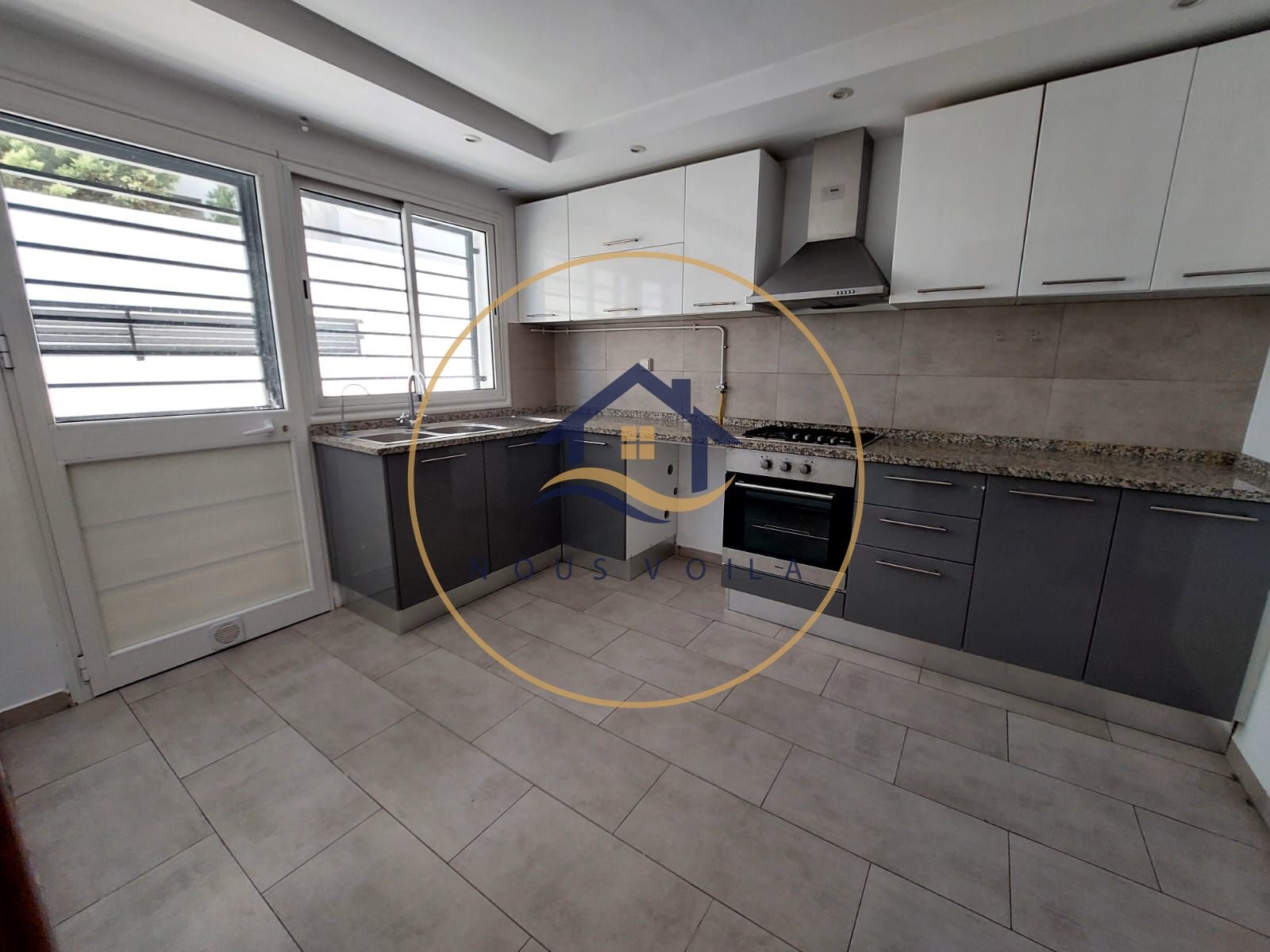 La Marsa Marsa Safsaf Location Appart. 3 pices S2 avec terrasse  la marsa alm0008