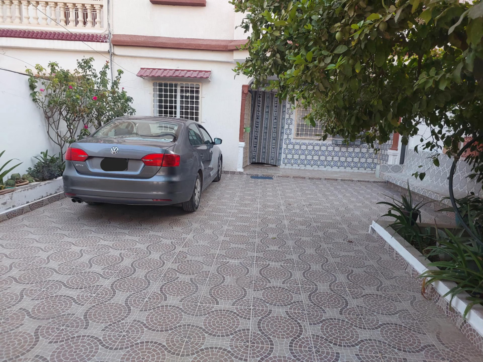 El Hrairia Cite Essalama Vente Maisons Grande maison familiale  cit essalama tunis