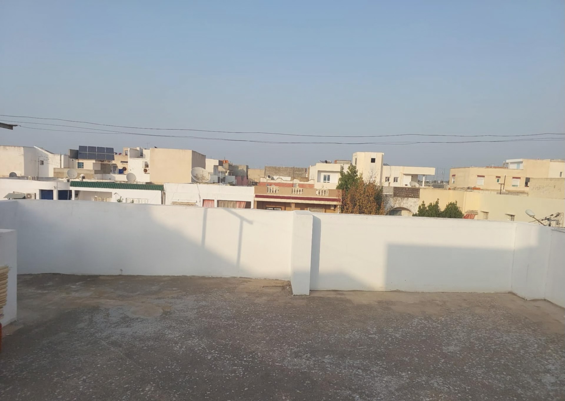 El Hrairia Cite Essalama Vente Maisons Grande maison familiale  cit essalama tunis