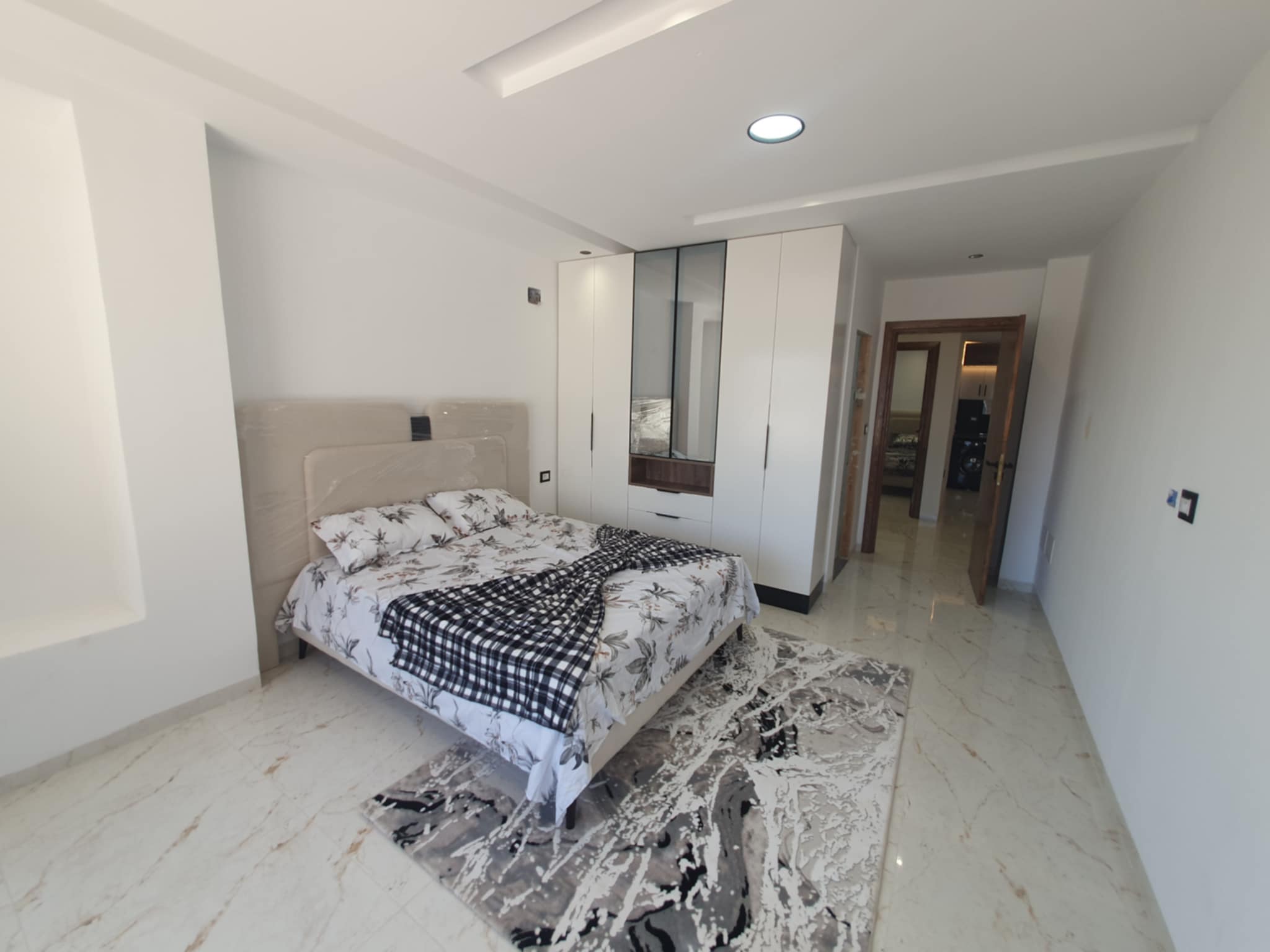 Hammam El Ghezaz&nbsp;Ezzahra&nbsp;Vente&nbsp;Appart. 2 pi�ces&nbsp;Des appartements 2 �me position a ezzahra kelibia