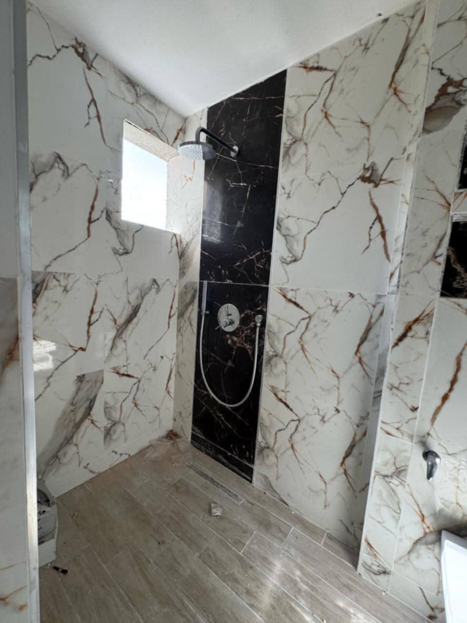 Hammam El Ghezaz&nbsp;Ezzahra&nbsp;Vente&nbsp;Appart. 2 pi�ces&nbsp;2 appartement en cours de construction � ezzahra