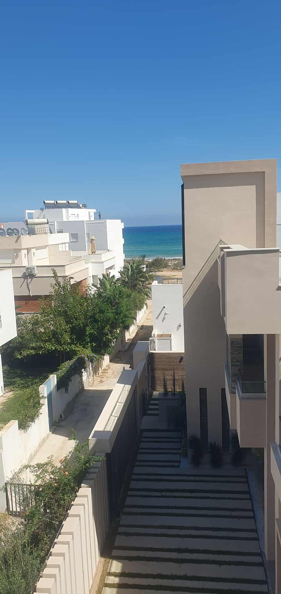 Hammam El Ghezaz&nbsp;Ezzahra&nbsp;Vente&nbsp;Appart. 2 pi�ces&nbsp;Des appartements pr�s de la plage  ezzahra kelibia
