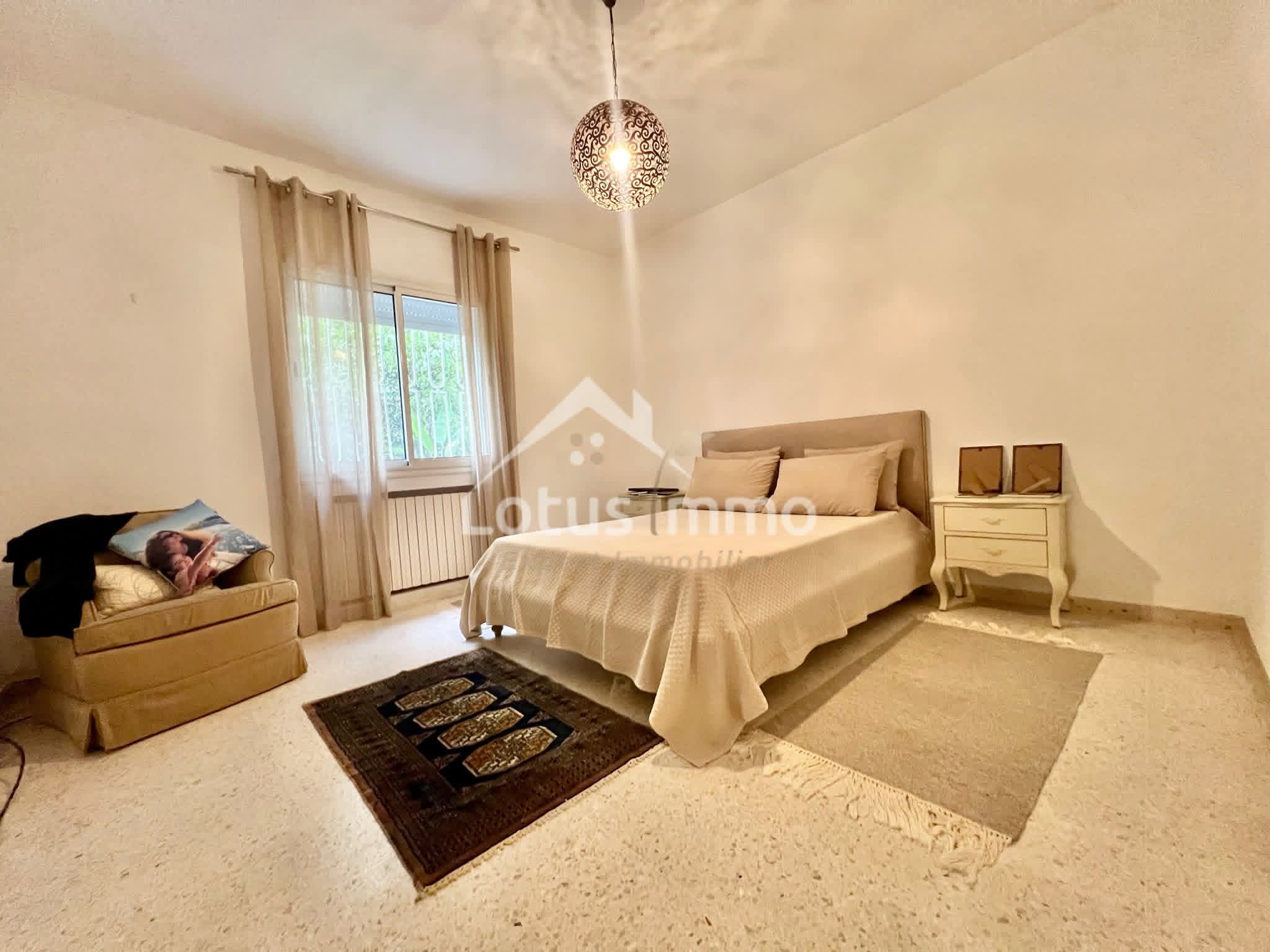 El Menzah El Manar 2 Vente Appart. 4 pices S3 avec jardin  el manar 2