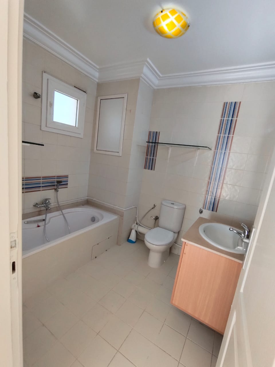 Vente Appart. 5 pices+ - Tunisie