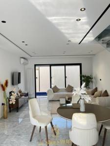 Nabeul Cite Universitaire Vente Maisons A  villa s4 avec piscine  afh ref1180a