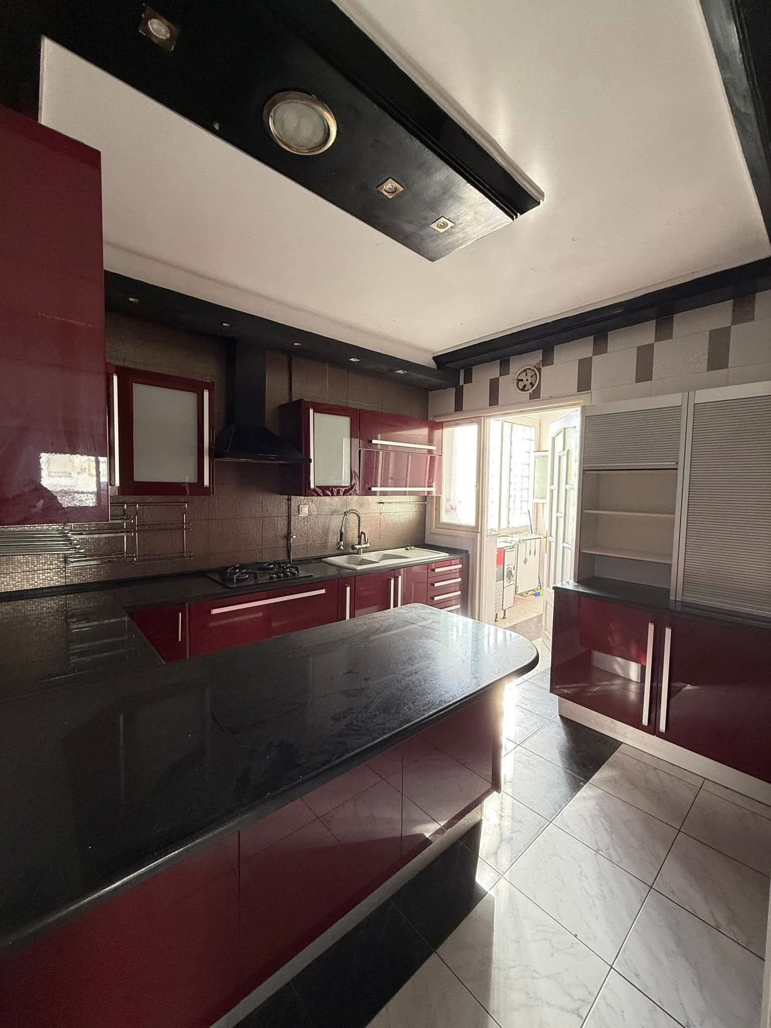 Ariana Ville Cite Ennasr 2 Vente Appart. 3 pices S3 365 md ennasr 2