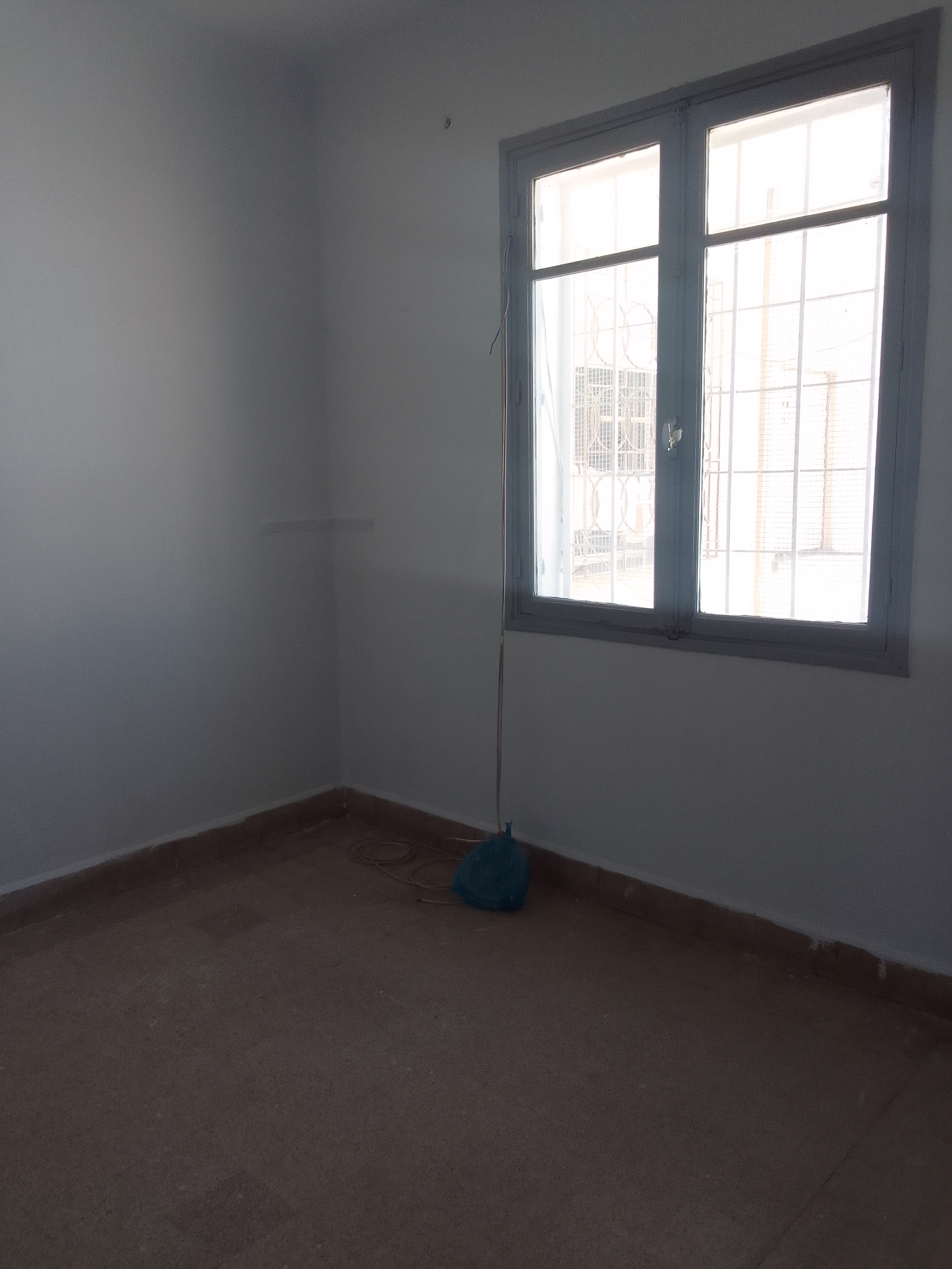 Sfax Ville Sfax Vente Appart. 1 pice Petit appartement au centre ville au 100 metres