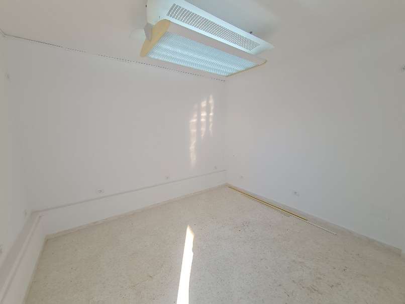 Ariana Ville El Menzah 6 Vente Appart. 4 pices Bureau hall plus 4 vte a el manzah 6 wb4048