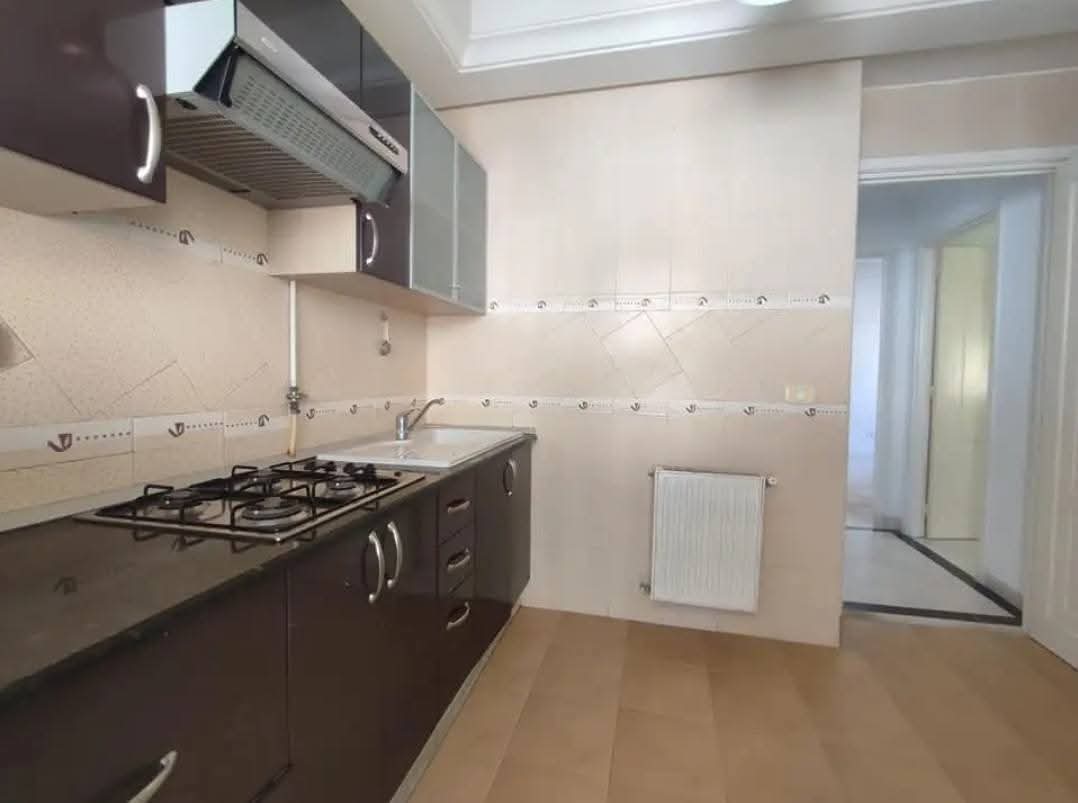 Ariana Ville Cite Ennasr 1 Vente Appart. 2 pices Appartement s1 avec ppkg