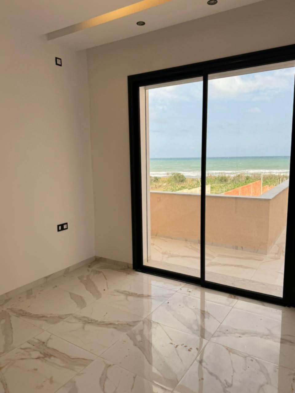 Kelibia Kerkouane Vente Maisons Villas indpendants avec piscine  kerkouane