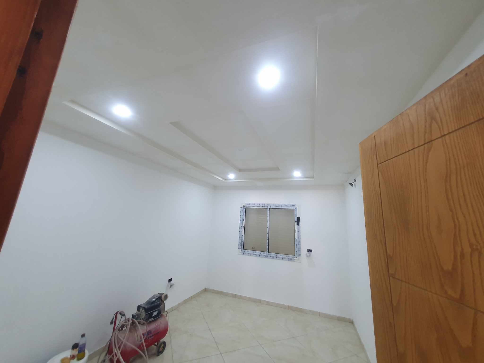 Hammam El Ghezaz&nbsp;Ezzahra&nbsp;Vente&nbsp;Appart. 2 pi�ces&nbsp;Un appartement en 1er �tage � ezzahra k�libia