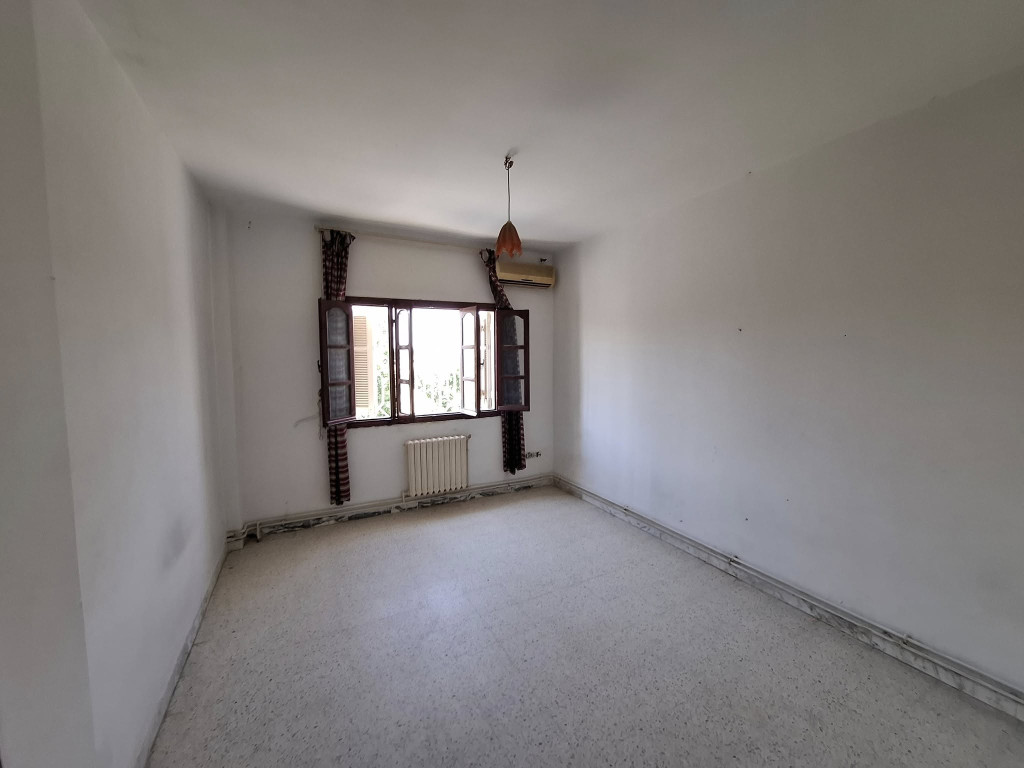 El Mourouj Cite El Mourouj 3 Bis Vente Duplex Duplex s6 sur 3 niveaux mourouj 5