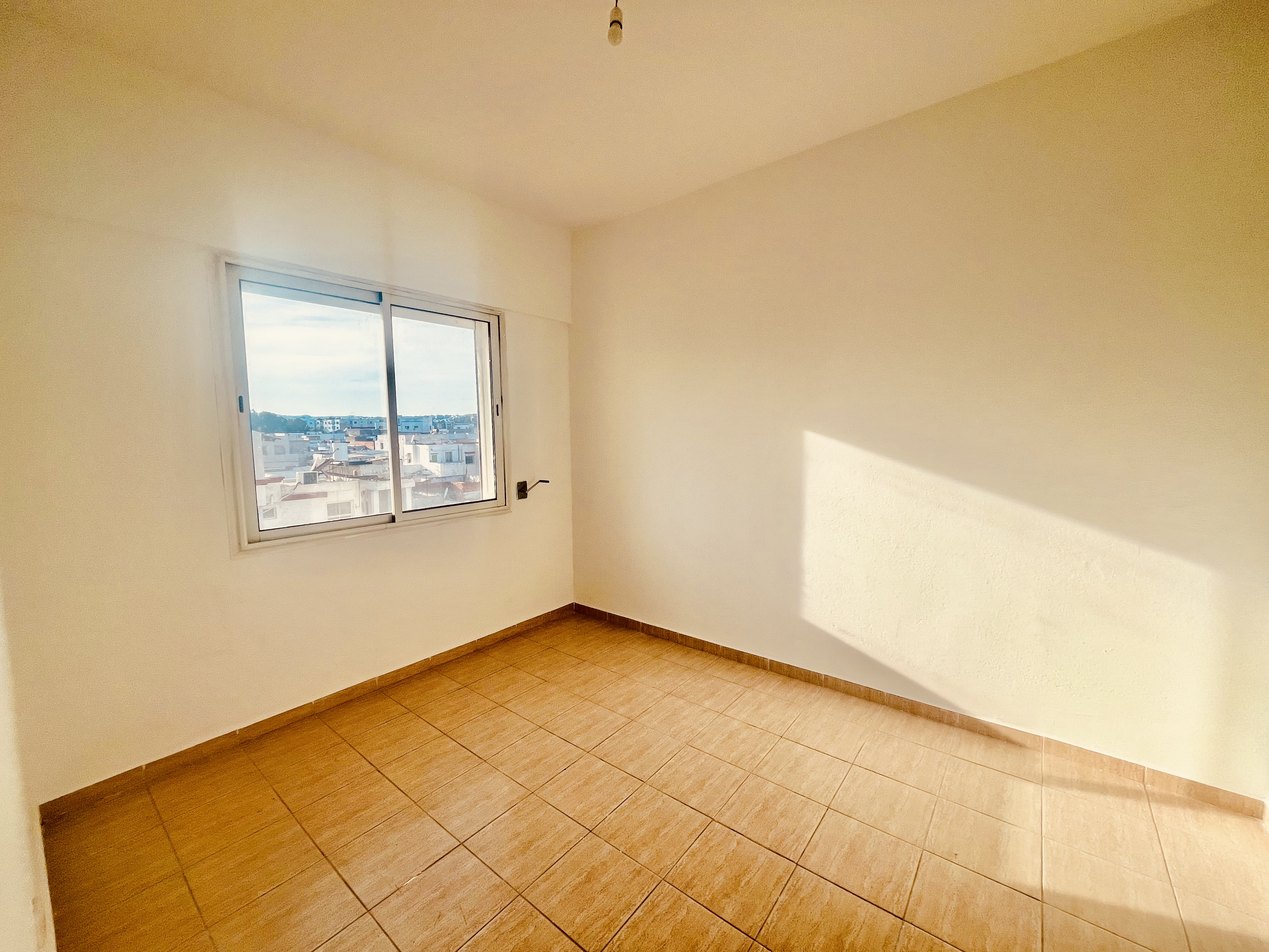 Cite El Khadra Cite El Khadra Vente Appart. 4 pices Cit el khadra appartement