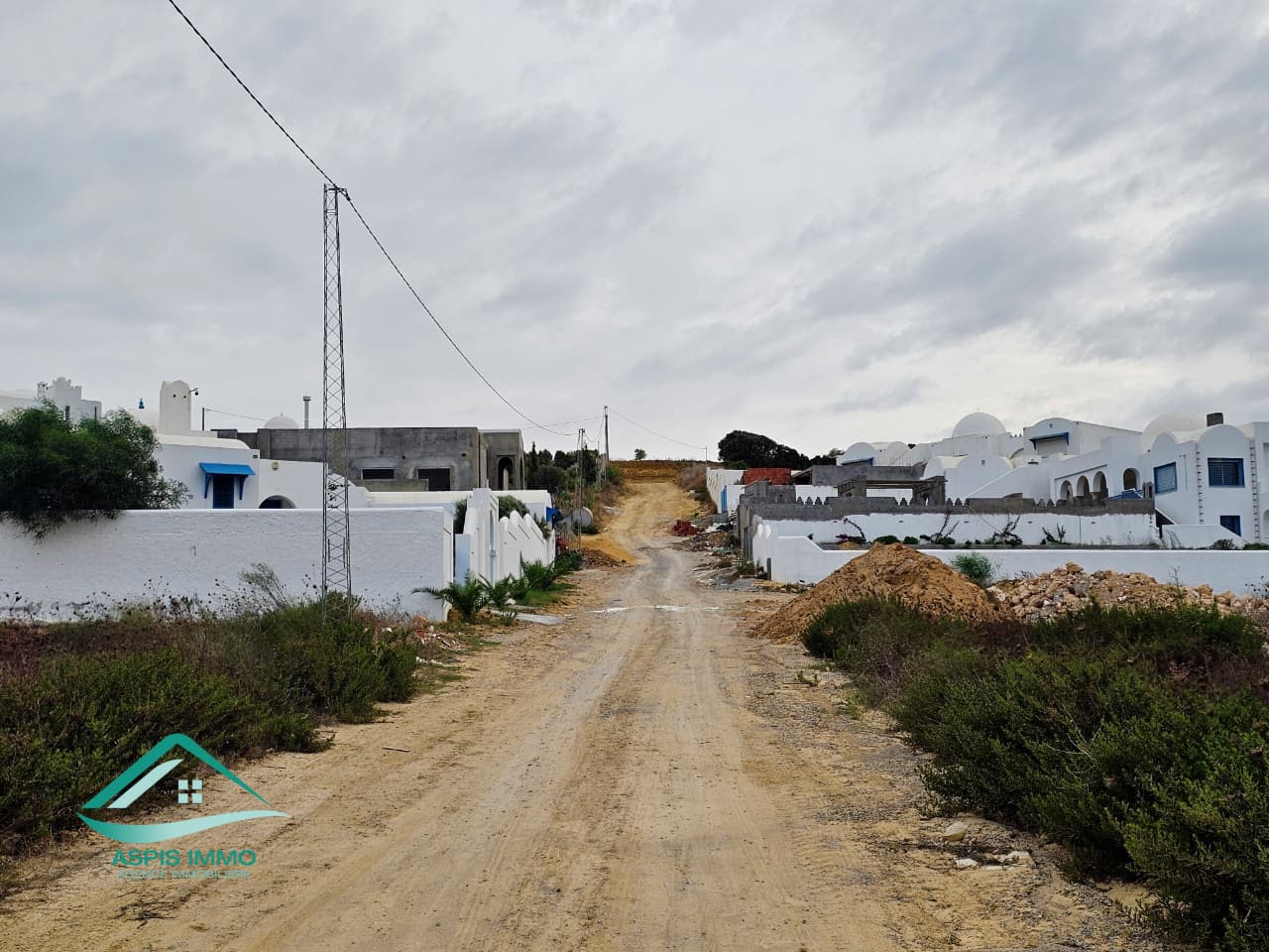 Hammam El Ghezaz&nbsp;Tamazrat&nbsp;Vente&nbsp;Surfaces&nbsp;Vt1002 terrain 1200 m2 � tamezrat kelibia