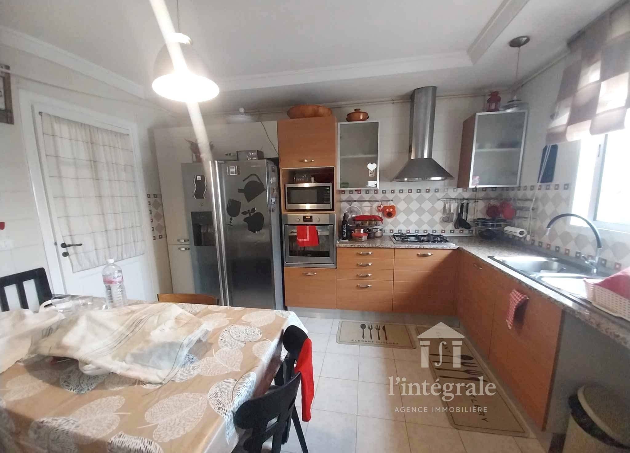 Vente Appart. 5 pièces+ - Tunisie