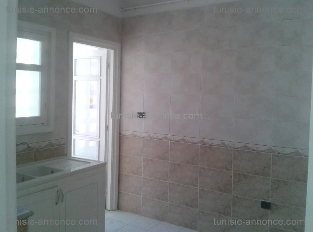 Raoued Jaafar 1 Vente Appart. 3 pices S2 de 72 m2