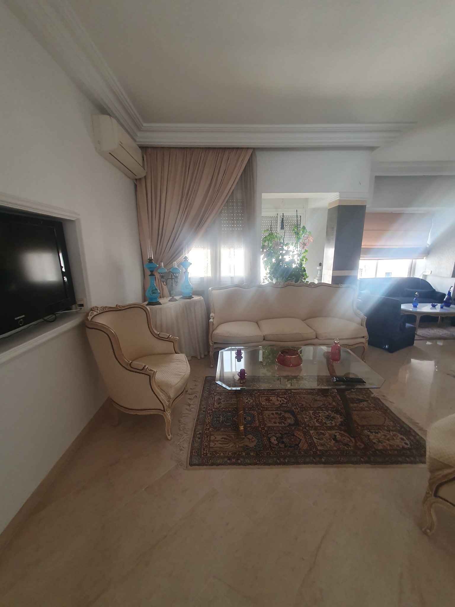 El Menzah El Manar 2 Vente Appart. 4 pices Appartement manar 2 residence garder