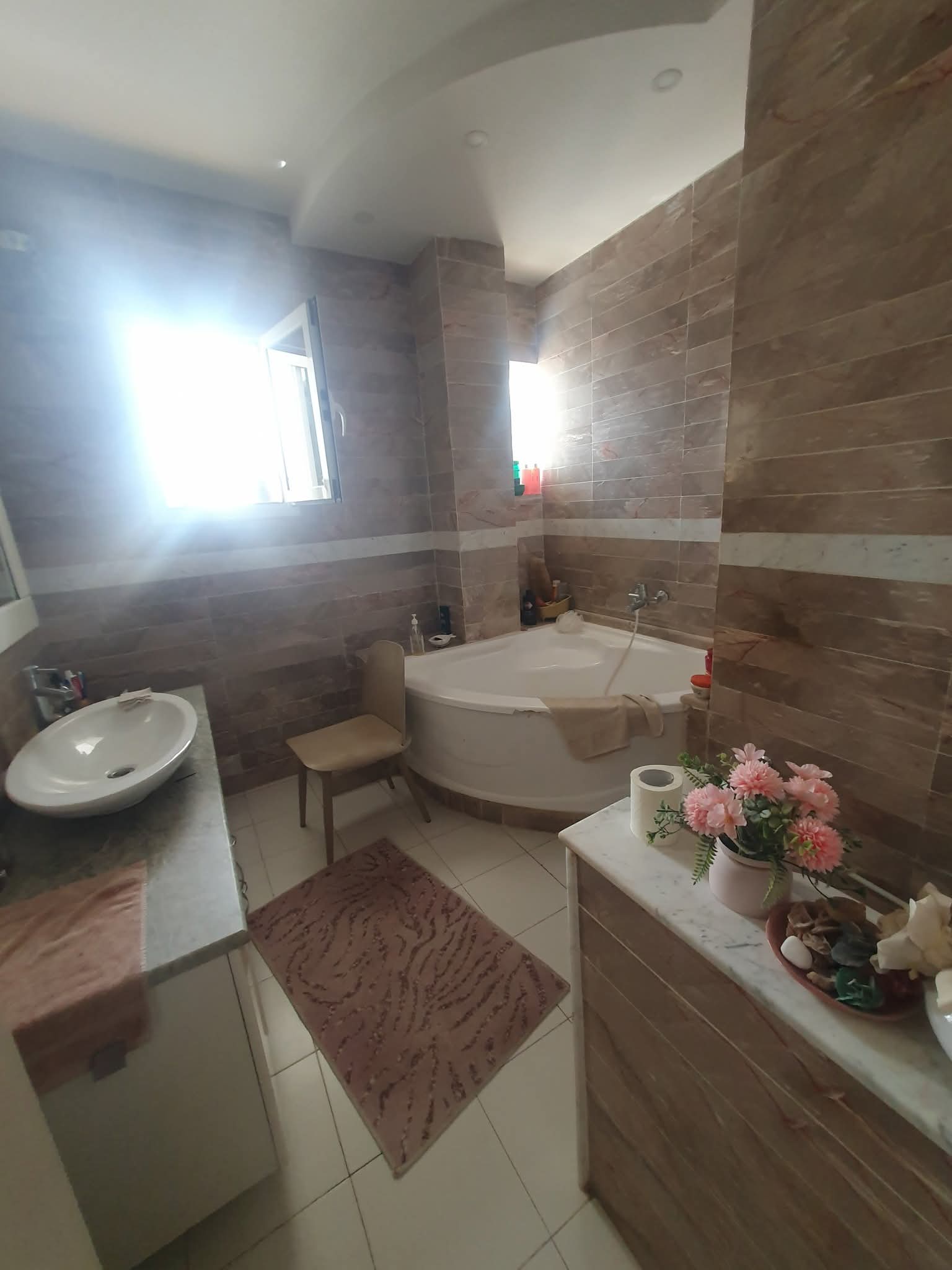 El Menzah El Manar 2 Vente Appart. 4 pices S4 manar2 ct colis soula