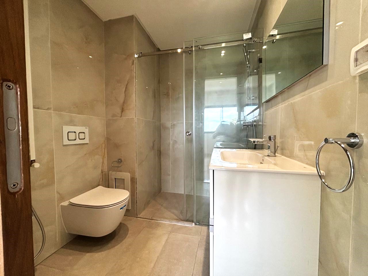 La Soukra Chotrana 3 Vente Appart. 4 pices Appartement s3 neuf  chotrana 3