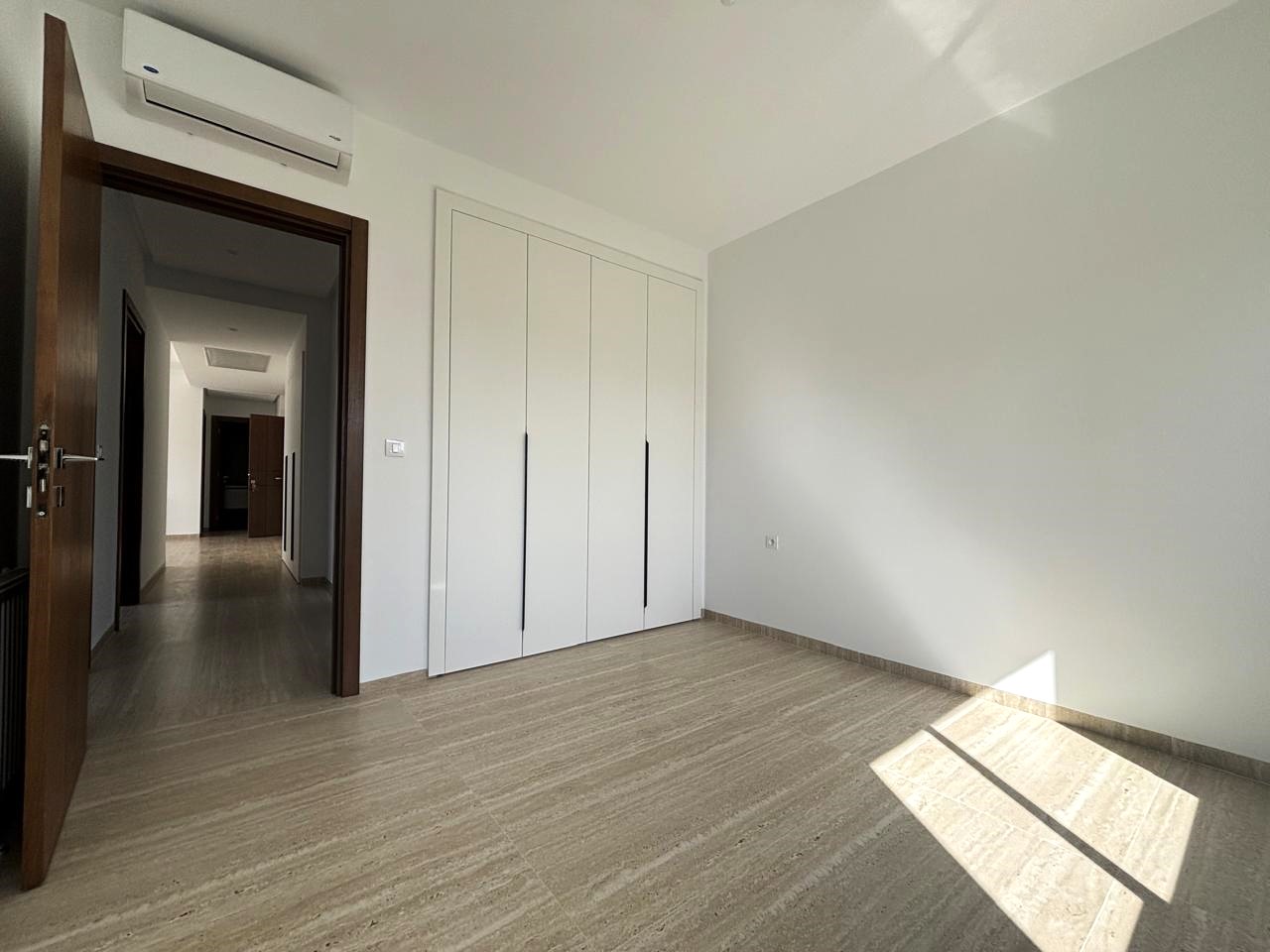 La Soukra&nbsp;Chotrana 1&nbsp;Vente&nbsp;Appart. 4 pi�ces&nbsp;Appartement  s3 de 138m2 neuf � chotrana 1