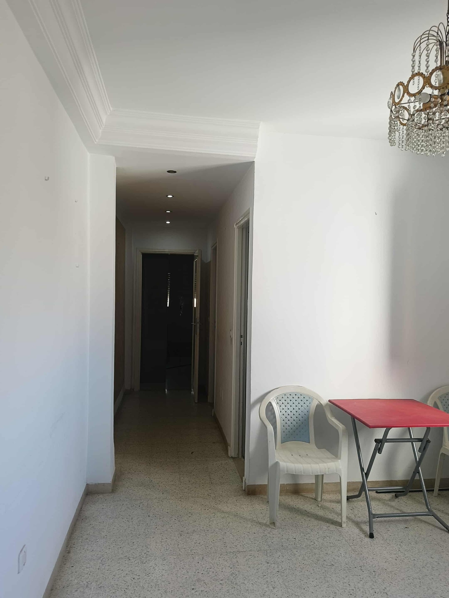 Ariana Ville El Menzah 8 Vente Appart. 2 pices S1 de vue dgag au 8 m etage a ariana