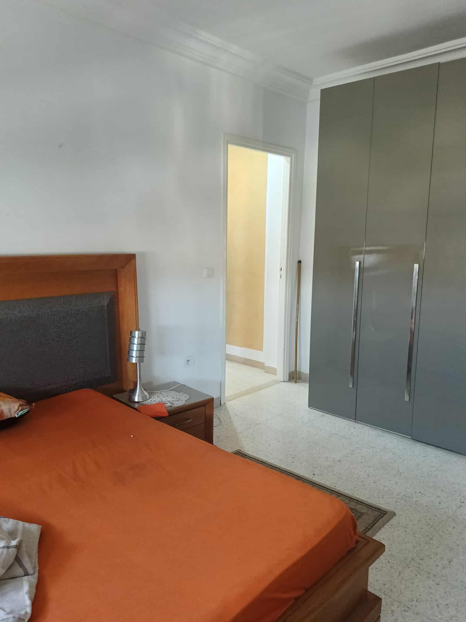 Ariana Ville El Menzah 8 Vente Appart. 2 pices S1 de vue dgag au 8 m etage a ariana