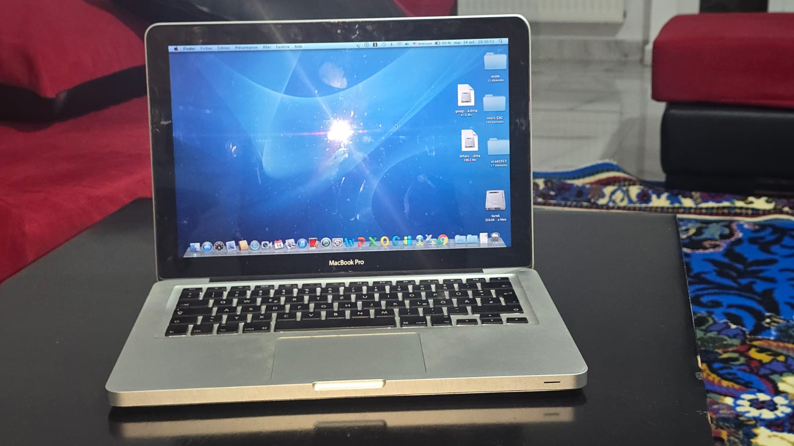 Kairouan Nord Cite Ennasr Apple / MacBook MacBook Air 13 pouces Macbook pro   i5  8go  ssd 320go  parfait tat