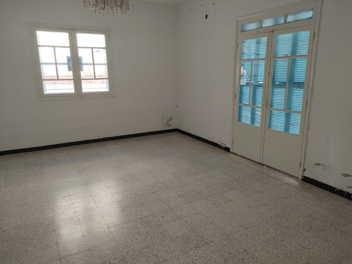 Raoued&nbsp;Cite Chaker&nbsp;Vente&nbsp;Maisons&nbsp;Villa a raoued cit� chaker wb4333