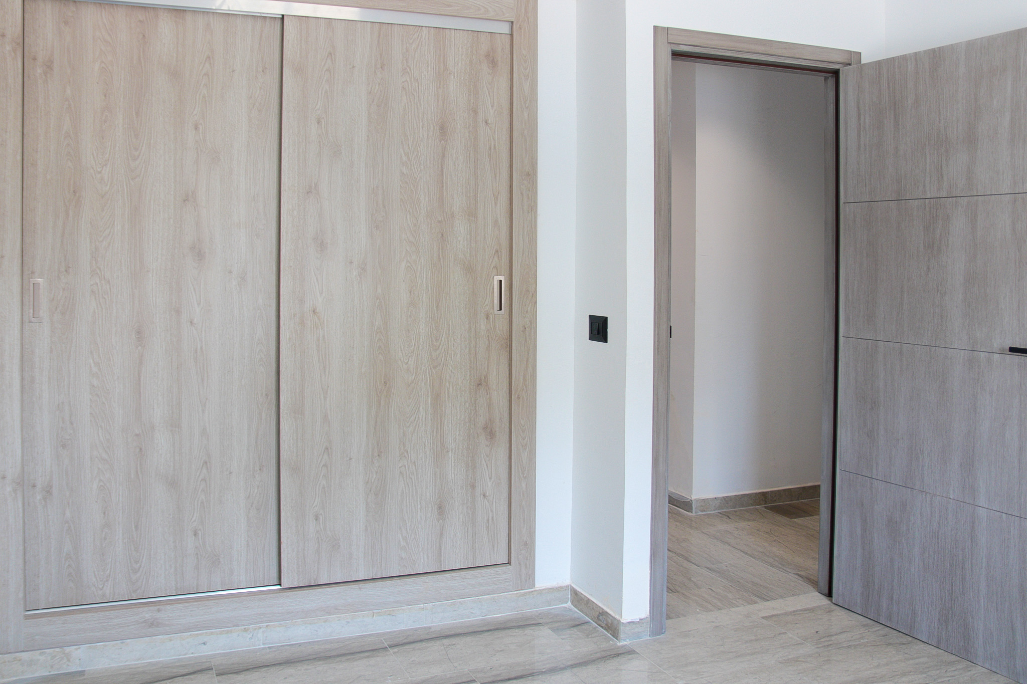 La Soukra&nbsp;Dar Fadhal&nbsp;Vente&nbsp;Appart. 2 pi�ces&nbsp;Av s1 neufs la soukra