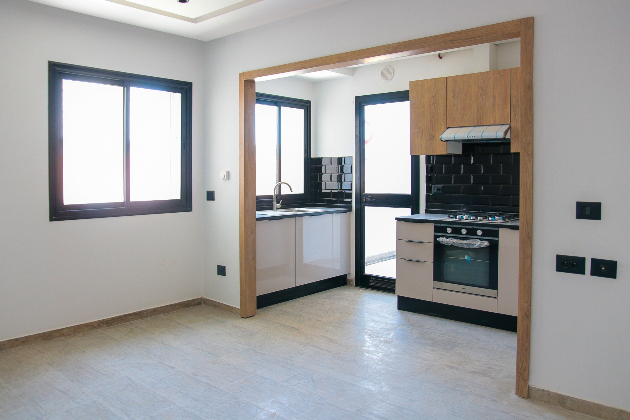 La Soukra&nbsp;Dar Fadhal&nbsp;Vente&nbsp;Appart. 2 pi�ces&nbsp;Av s1 neufs la soukra