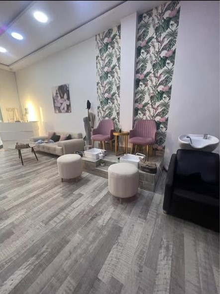 Raoued&nbsp;Ariana Essoughra&nbsp;Vente&nbsp;Surfaces&nbsp;Salon desth�tique  ariana soghra