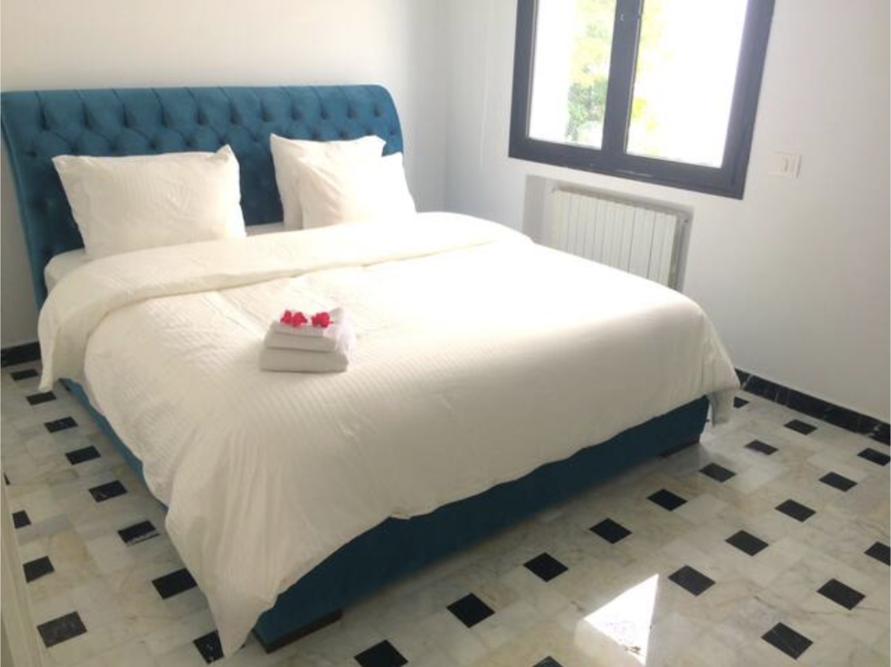 El Menzah&nbsp;Mutuelle Ville&nbsp;Vente&nbsp;Maisons&nbsp;Belle luxueuse enti�rement renov�e