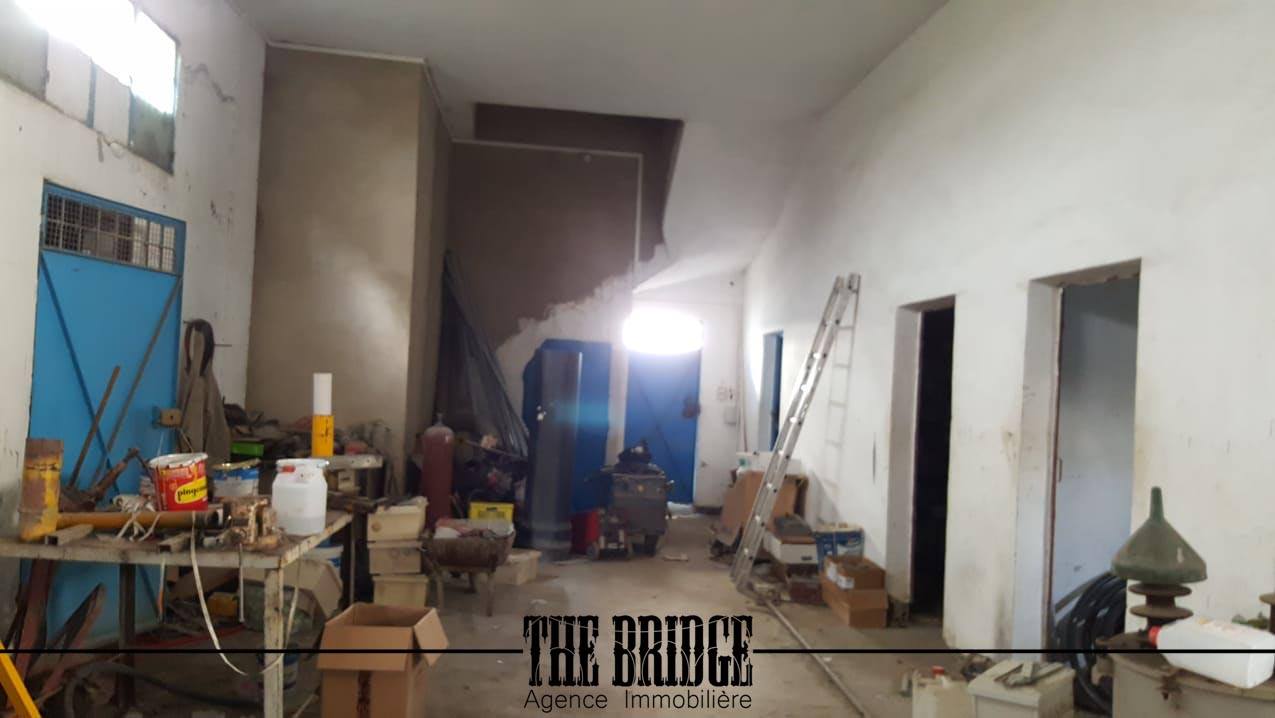 Grombalia&nbsp;Grombalia&nbsp;Vente&nbsp;Surfaces&nbsp;Immeuble de 582 m � usage industrielle