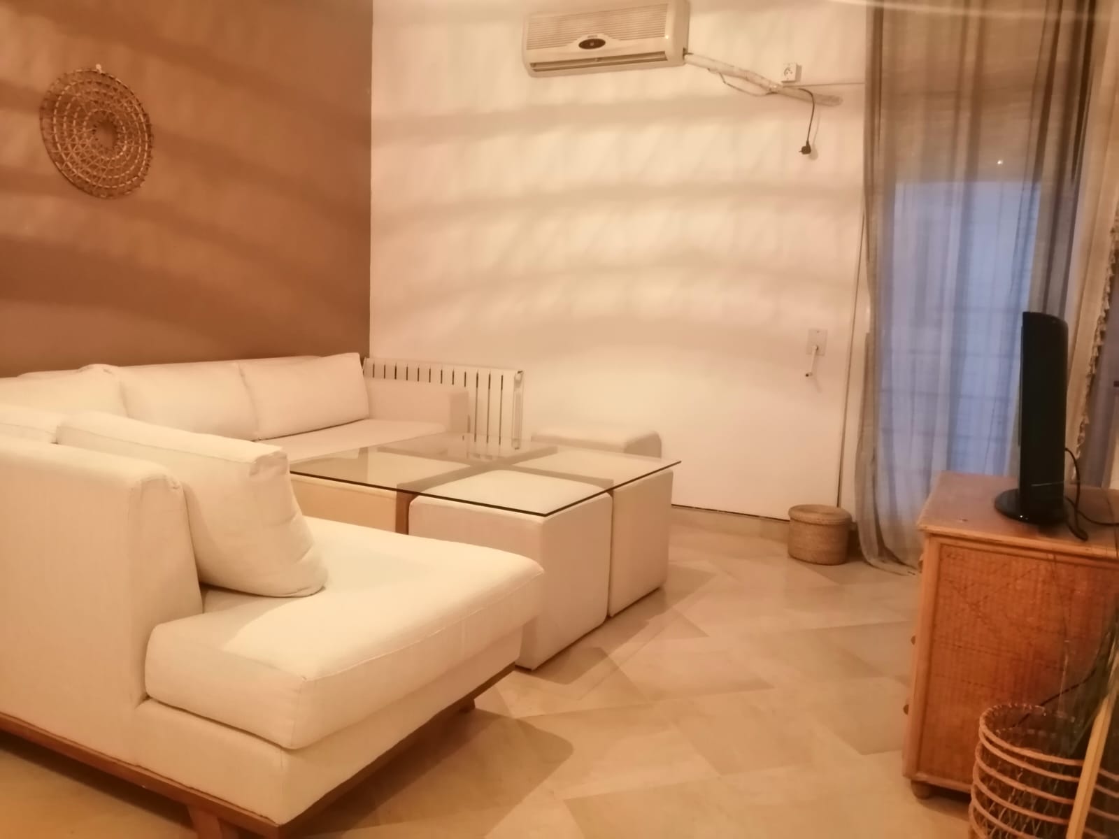 Ariana Ville Cite Ennasr 2 Location Appart. 2 pices S plus 1 meubl cit nasr