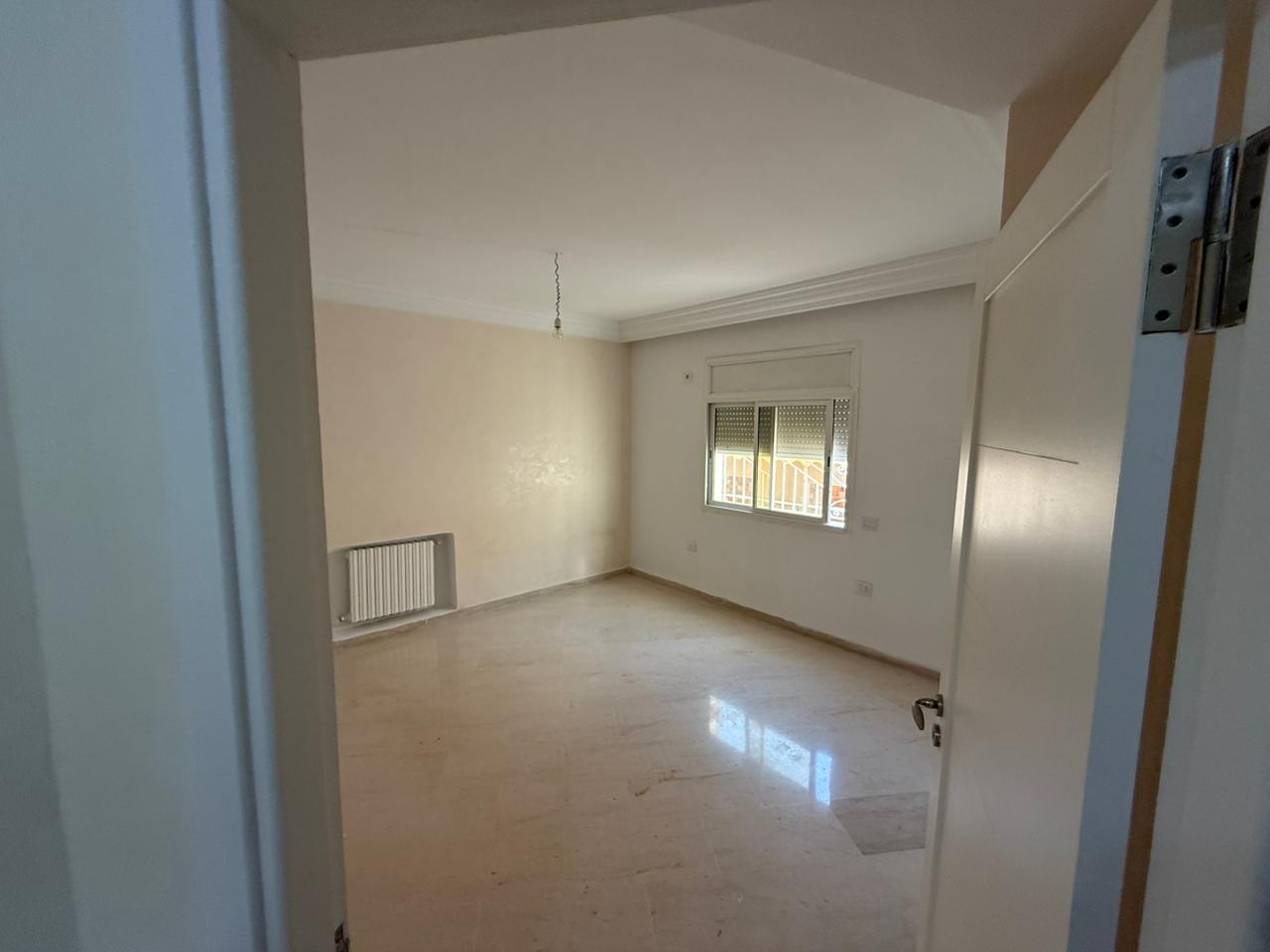 Ariana Ville El Menzah 5 Location Appart. 4 pices Rez de chausse d'une villa s 3 menzah 5