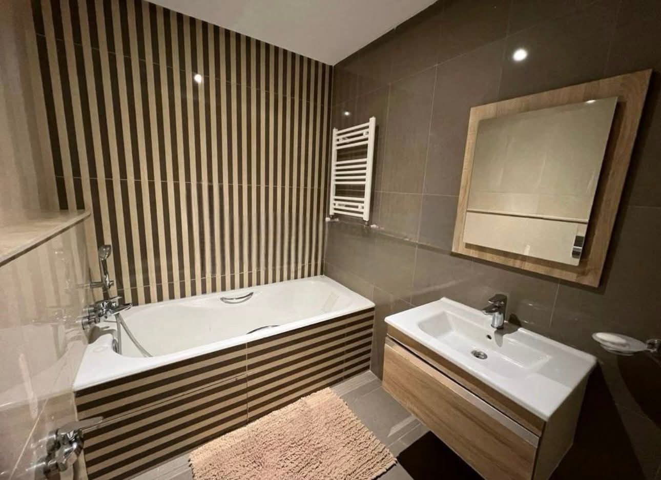 Ariana Ville&nbsp;Cite Ennasr 2&nbsp;Vente&nbsp;Appart. 3 pi�ces&nbsp;S2 haut standing 370 md a ennasr 2