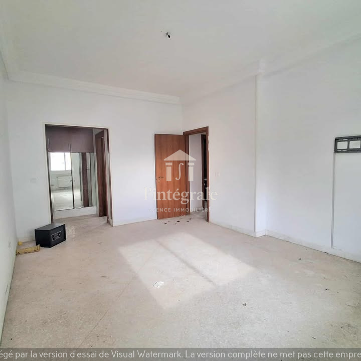 Ariana Ville&nbsp;Cite Ennasr 2&nbsp;Vente&nbsp;Appart. 3 pi�ces&nbsp;S2 avec place de parking sous sol