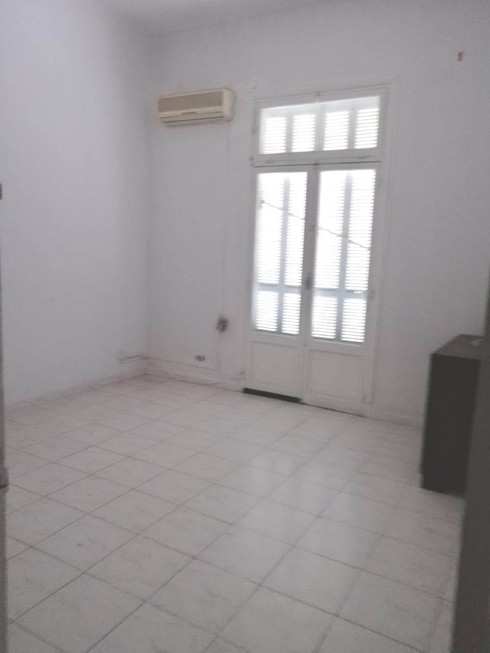 El Menzah Tunis Belvedere Vente Appart. 3 pices Appart salon deux chambres au 1er tage