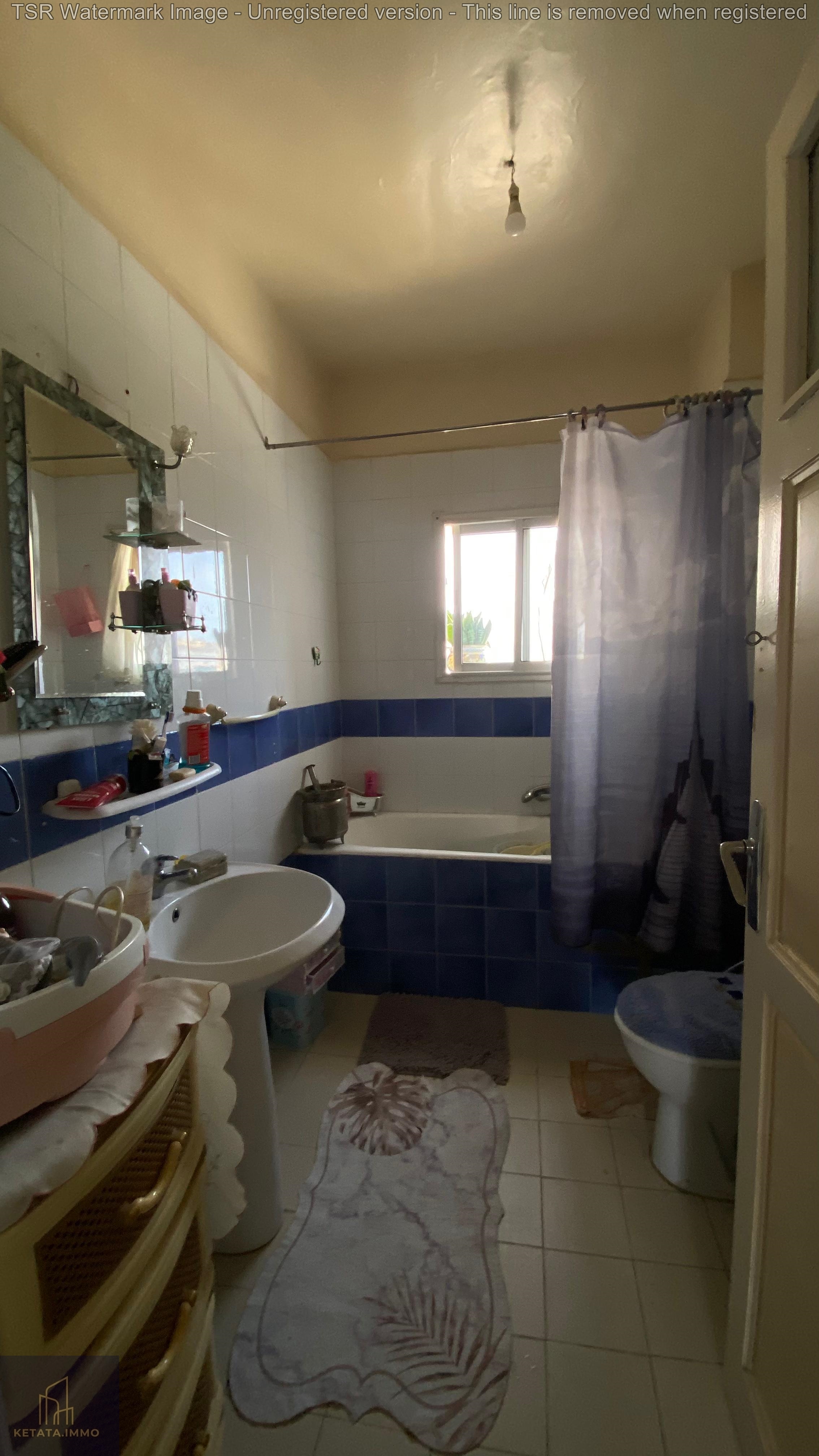 Sidi El Bechir&nbsp;Monfleury&nbsp;Vente&nbsp;Appart. 4 pi�ces&nbsp;Montfleury vnt s3 de 155m2