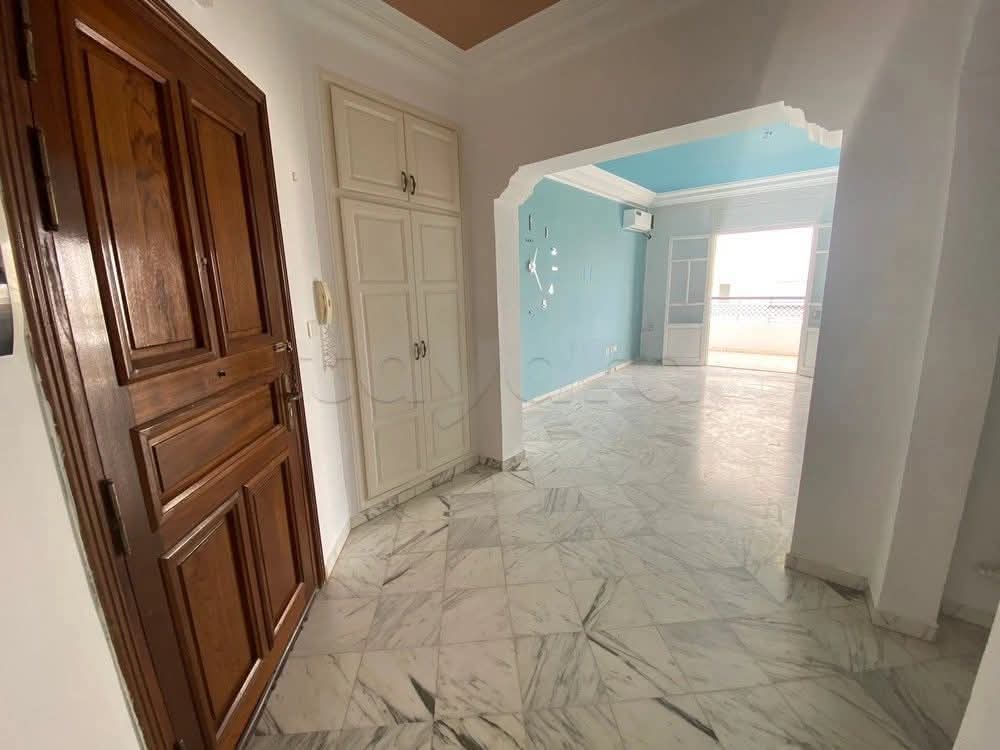 Ariana Ville&nbsp;Riadh Landlous&nbsp;Vente&nbsp;Appart. 4 pi�ces&nbsp;S3 350 md riadh andalous