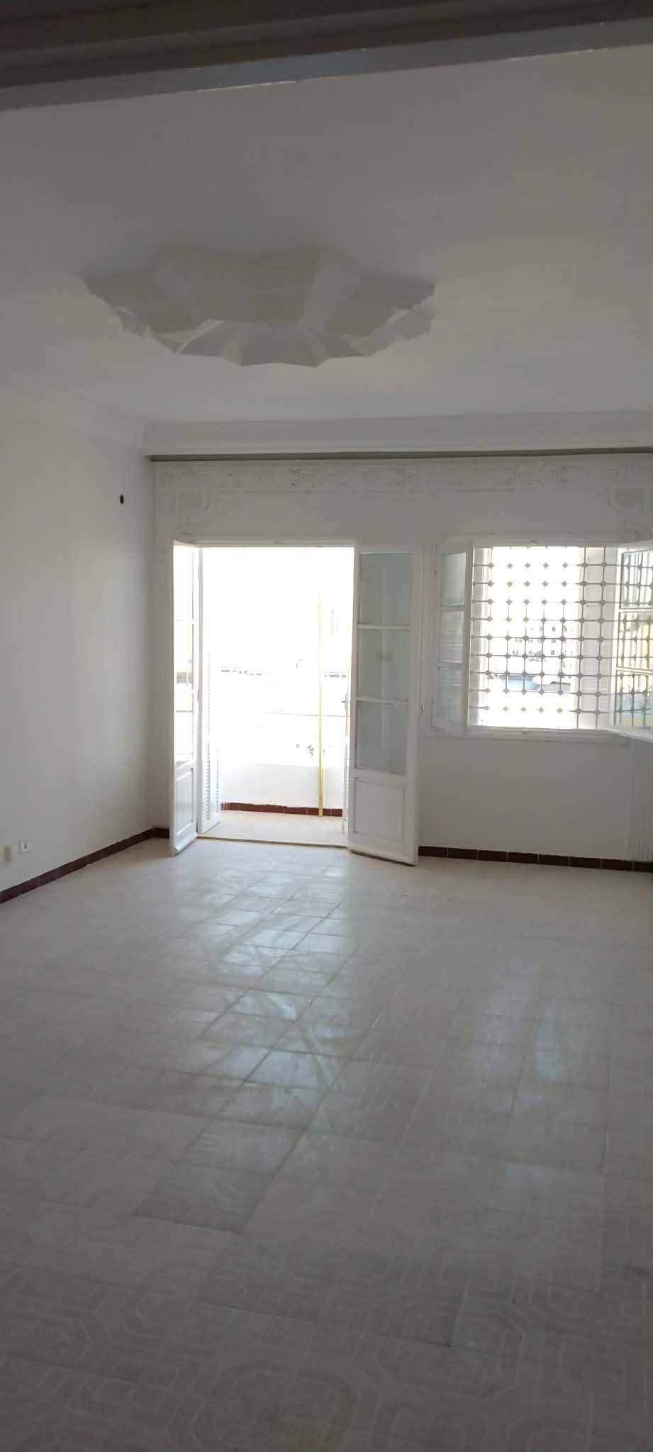 El Mourouj&nbsp;Cite Alyssa 2&nbsp;Vente&nbsp;Appart. 3 pi�ces&nbsp;Appart s3 mourouj 1 chauffage central parking incl