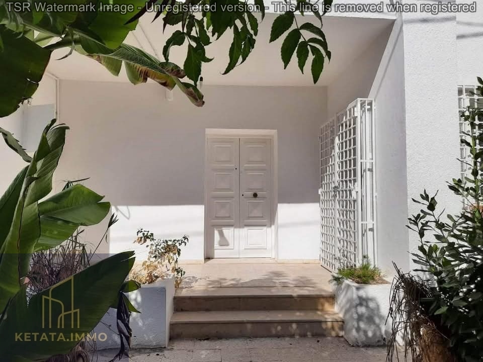 Ariana Ville&nbsp;Cite Ennouzha&nbsp;Vente&nbsp;Maisons&nbsp;Cite ennozha vnt villa